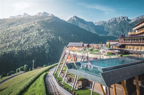 The hotel for your holidays in the Dolomites next to  